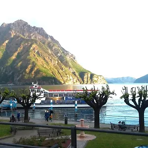 Bed & Breakfast Iseo - &, Castro (Lombardy)